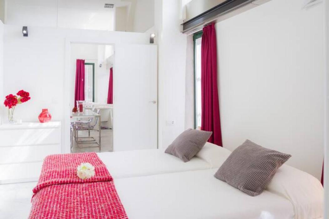 Apartamento A Estrenar Frente A La Plaza De Espana Sevilla Buitenkant foto